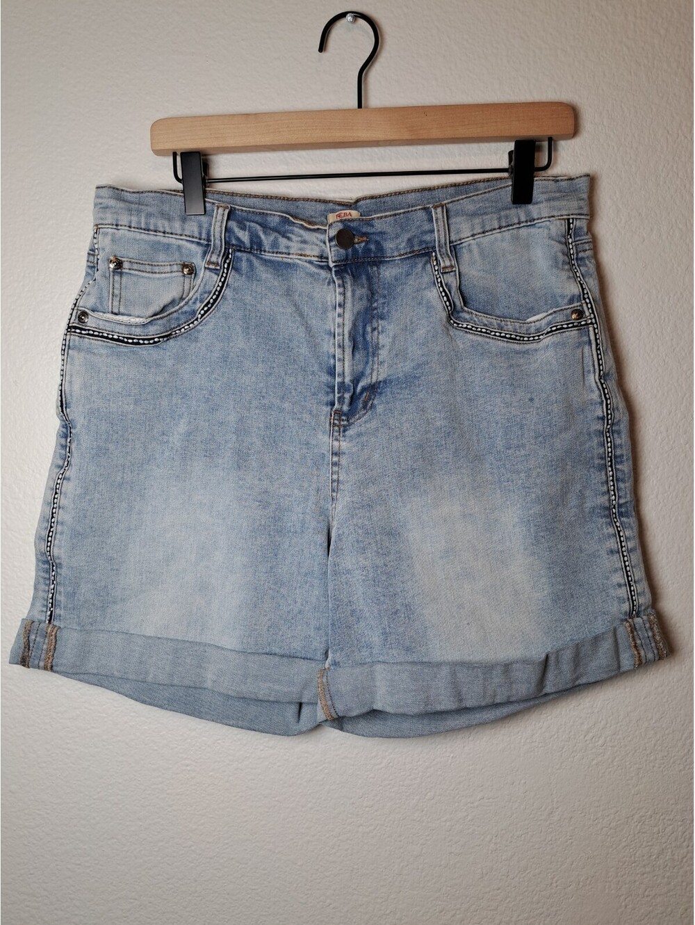 Women's Reba Button Fly Denim Short Sz.10  - See Measurements Stretch